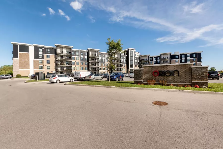 630 Sauve ST #301, Milton, ON L9T 9A6