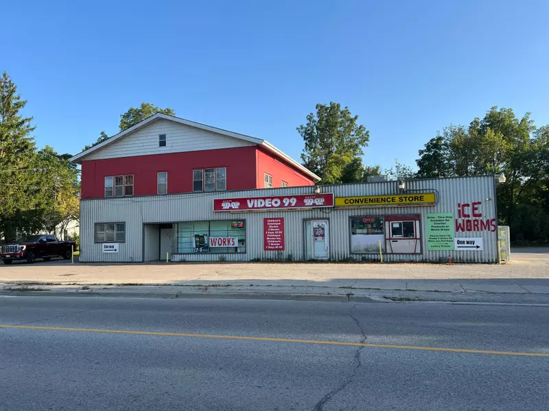 472 Queen ST E, St. Marys, ON N4X 1B2