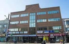 Toronto E03, ON M4J 5B9,658 Danforth AVE #403