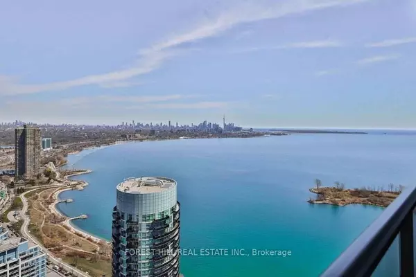 Toronto W06, ON M8V 0C5,56 Annie Craig DR #4408