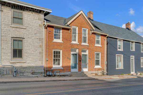 659 King ST W, Kingston, ON K7M 2E9