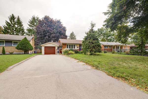 153 MANITOULIN DR, London, ON N5W 1M6