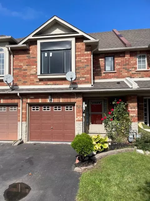 Grimsby, ON L3M 5R4,74 MAGNOLIA CRES