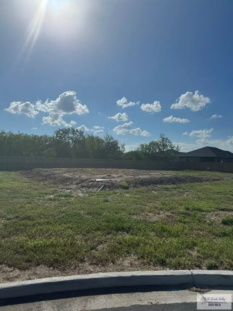 San Benito, TX 78586,1801 LASSO LN