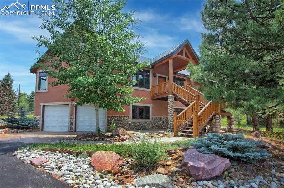 111 E Lovell Gulch RD, Woodland Park, CO 80863