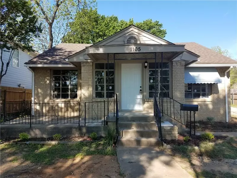 1105 N Sylvania Avenue, Fort Worth, TX 76111