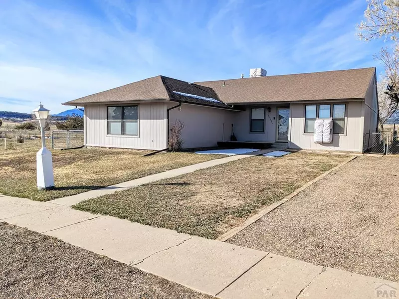 3155 Lunar Dr, Colorado City, CO 81019