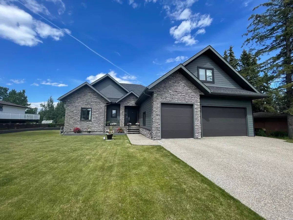 Whitecourt, AB T7S 1E1,4714 Sakwatamau Drive