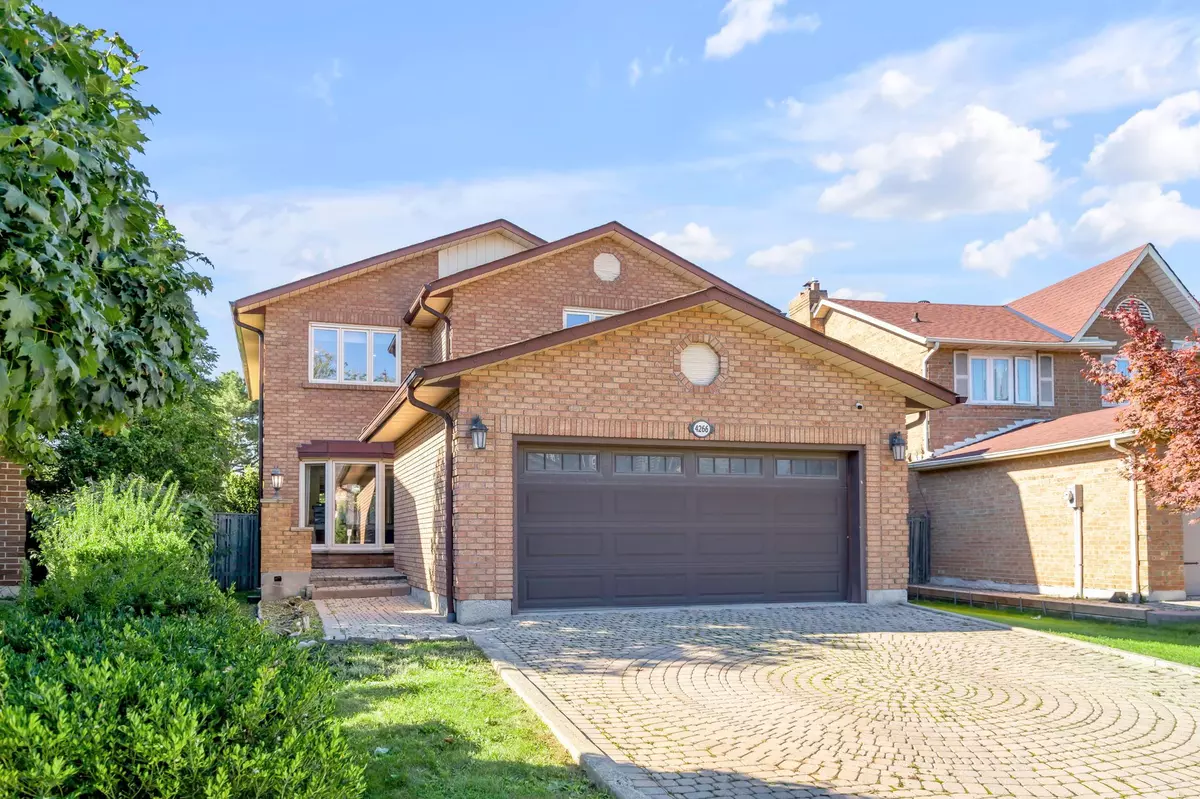 Mississauga, ON L5B 2X7,4266 Sugarbush RD