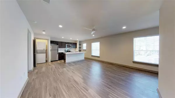 Dallas, TX 75214,6304 Prospect Avenue #205