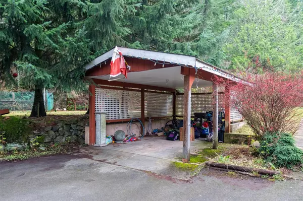 Langford, BC V9B 5Y9,3074 Sooke Rd