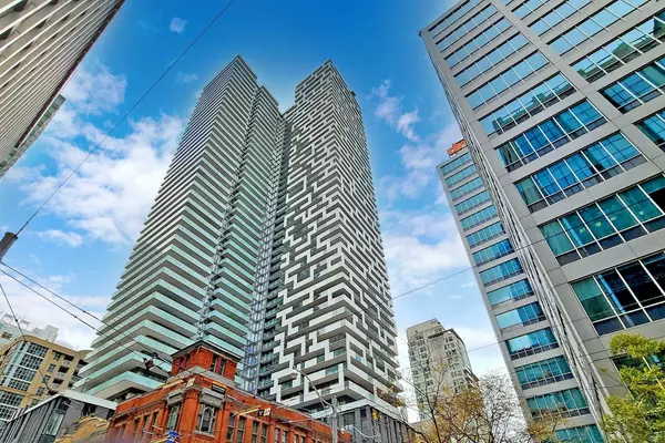 Toronto C08, ON M5C 0A7,20 Lombard ST #3615