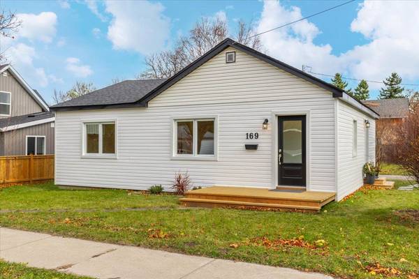 169 Peel ST, Collingwood, ON L9Y 3V7