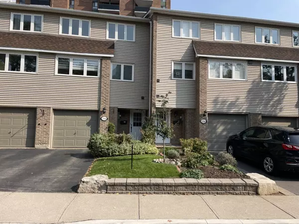 Oakville, ON L6L 1C1,2244 Marine DR #2244