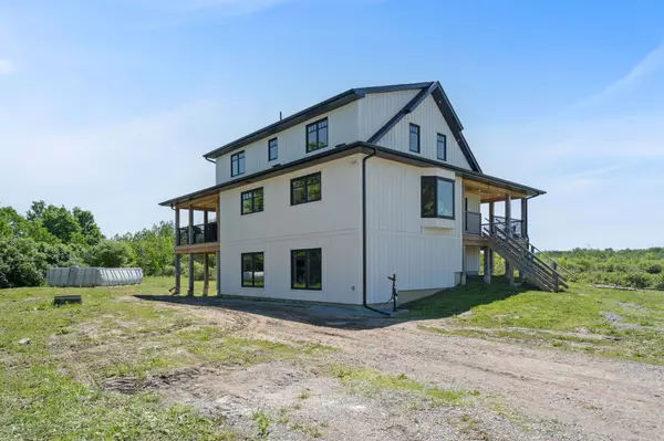 Kawartha Lakes, ON K0M 2T0,809 Palestine RD E