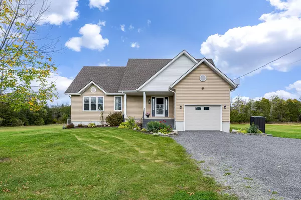 437 Abrams RD, Greater Napanee, ON K7R 3K8