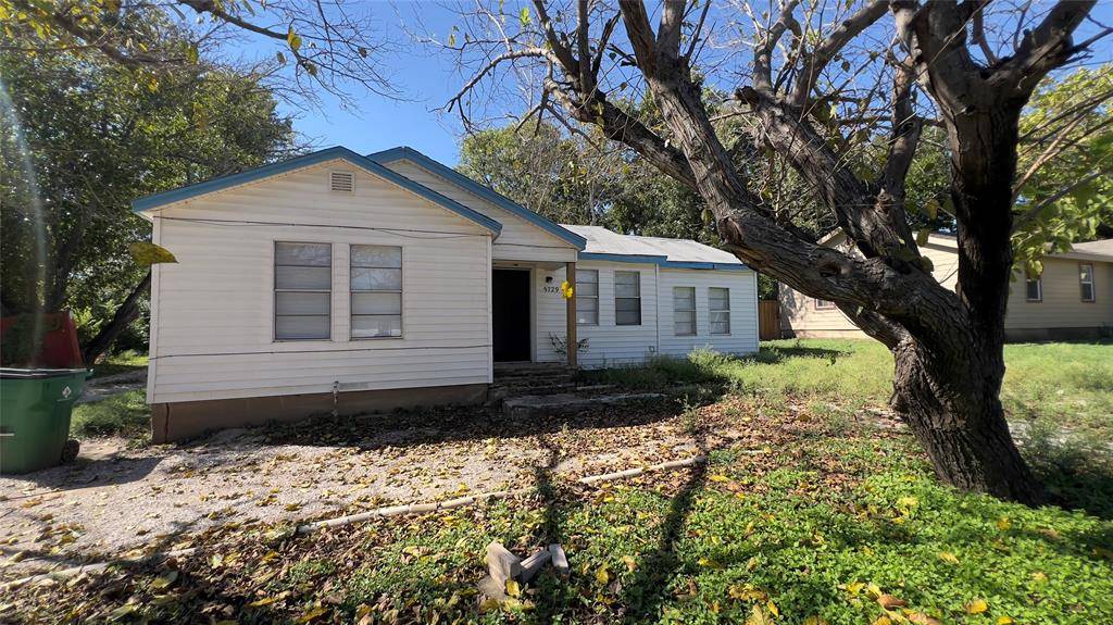 5729 Graham Street, Sansom Park, TX 76114