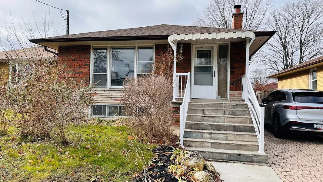 39 Graylee AVE #BSMT 1, Toronto E08, ON M1J 1M7