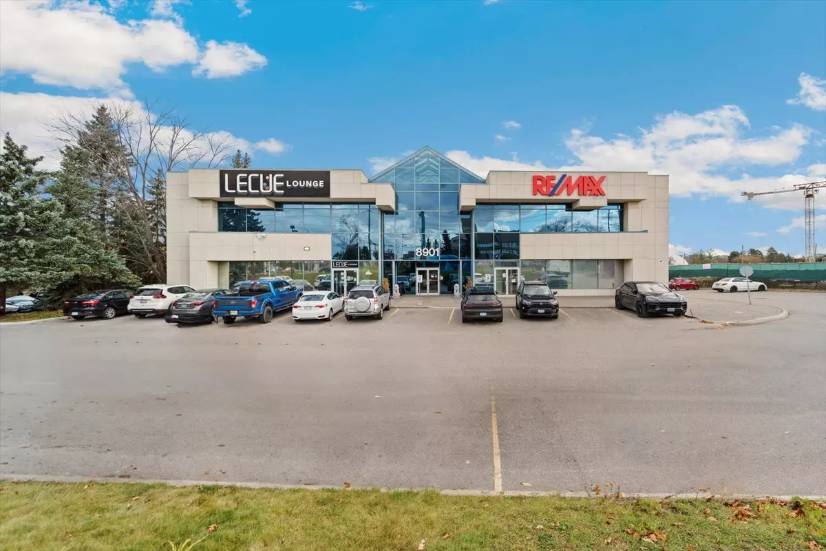 Markham, ON L3R 9Y4,8901 Woodbine AVE #222