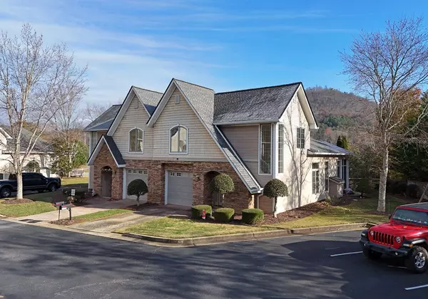 Hiawassee, GA 30546,416 #D Oakmont Drive