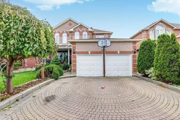 275 Highglen AVE #BSMT, Markham, ON L3S 3W2