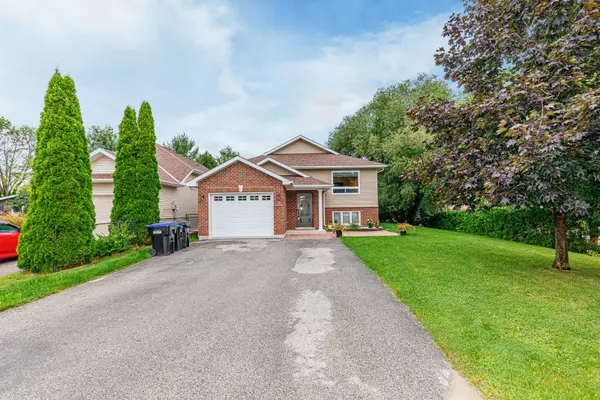 Collingwood, ON L9Y 5N9,18 Shannon CT