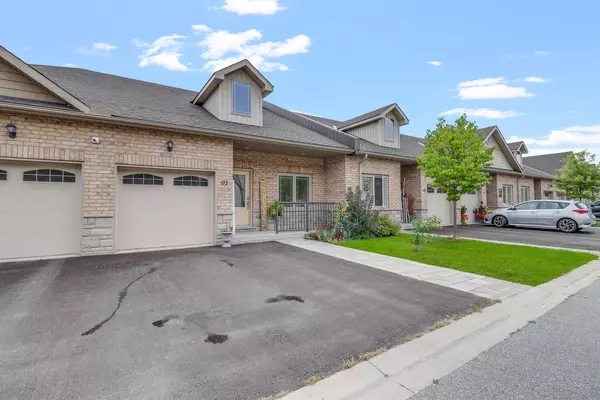 Orillia, ON L3V 7A8,92 Lily DR