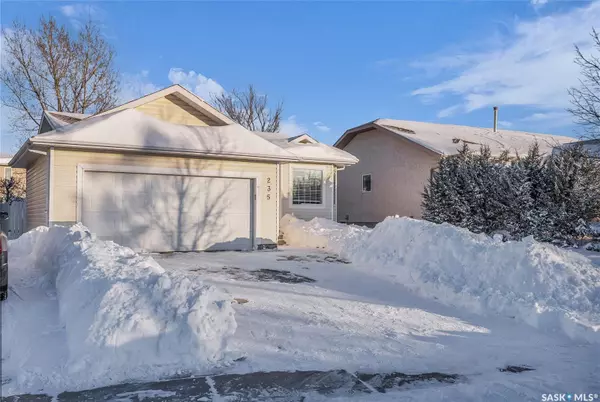 Saskatoon, SK S7S 1K4,235 BEERLING CRESCENT