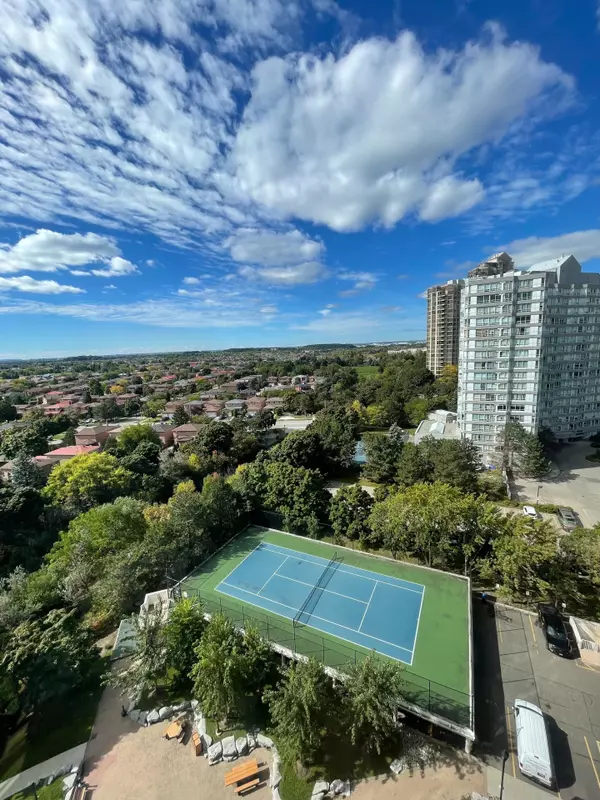 Mississauga, ON L5R 3K8,4470 Tucana CT #1201