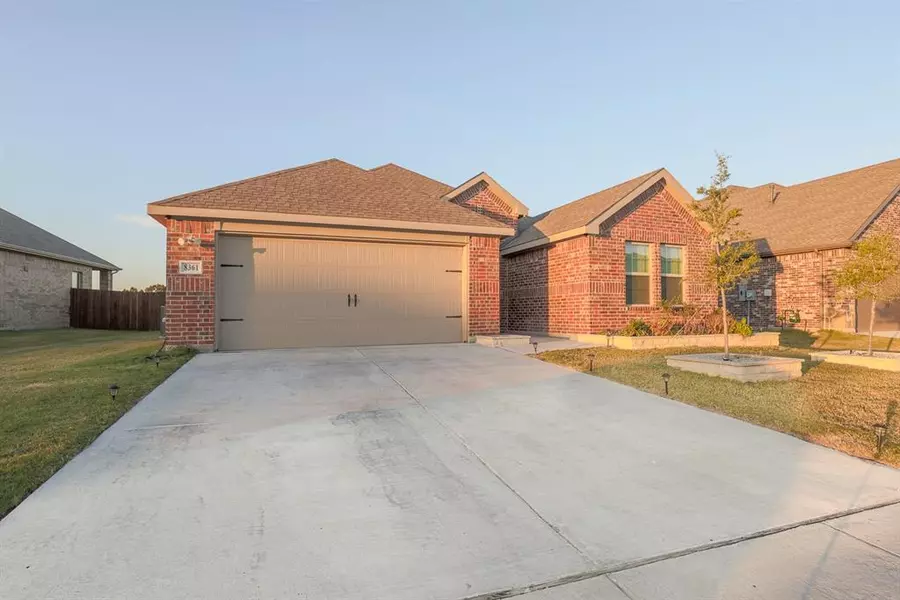 8361 SLOWBURN Drive, Garland, TX 75043