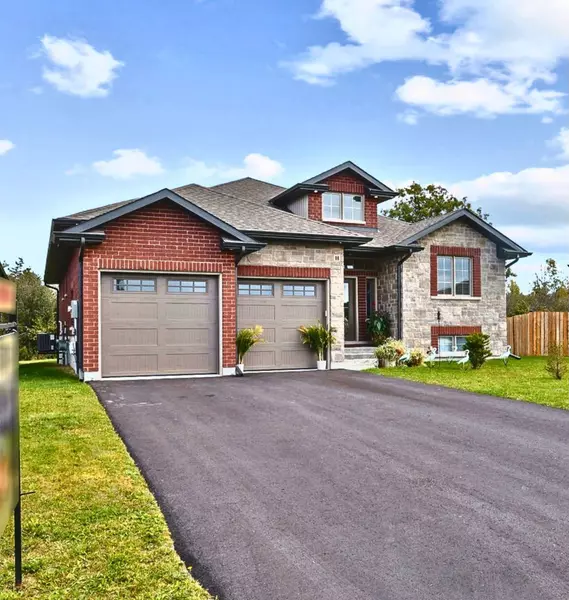 11 CATTAIL CRES, Quinte West, ON K8V 0J3