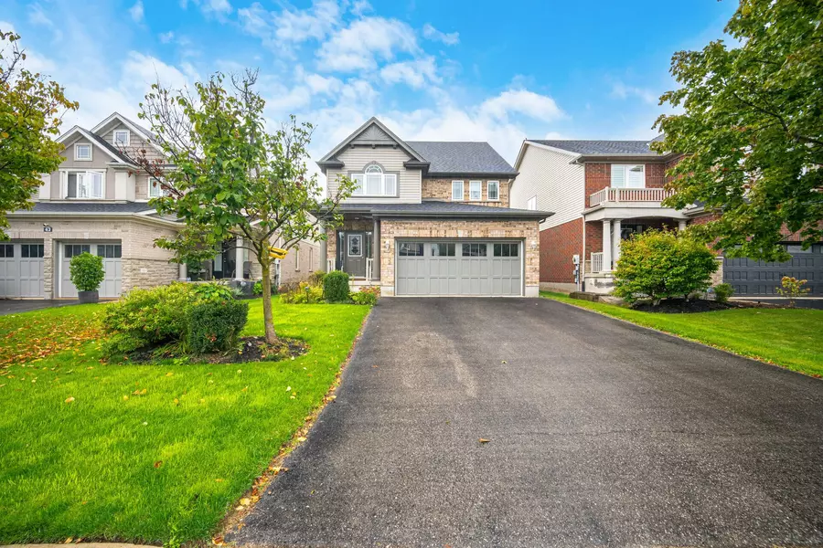 44 Dominion DR, Guelph, ON N1L 0B4