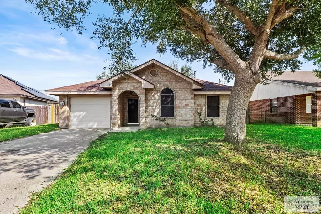 Rio Hondo, TX 78583,216 GARDENIA DR.