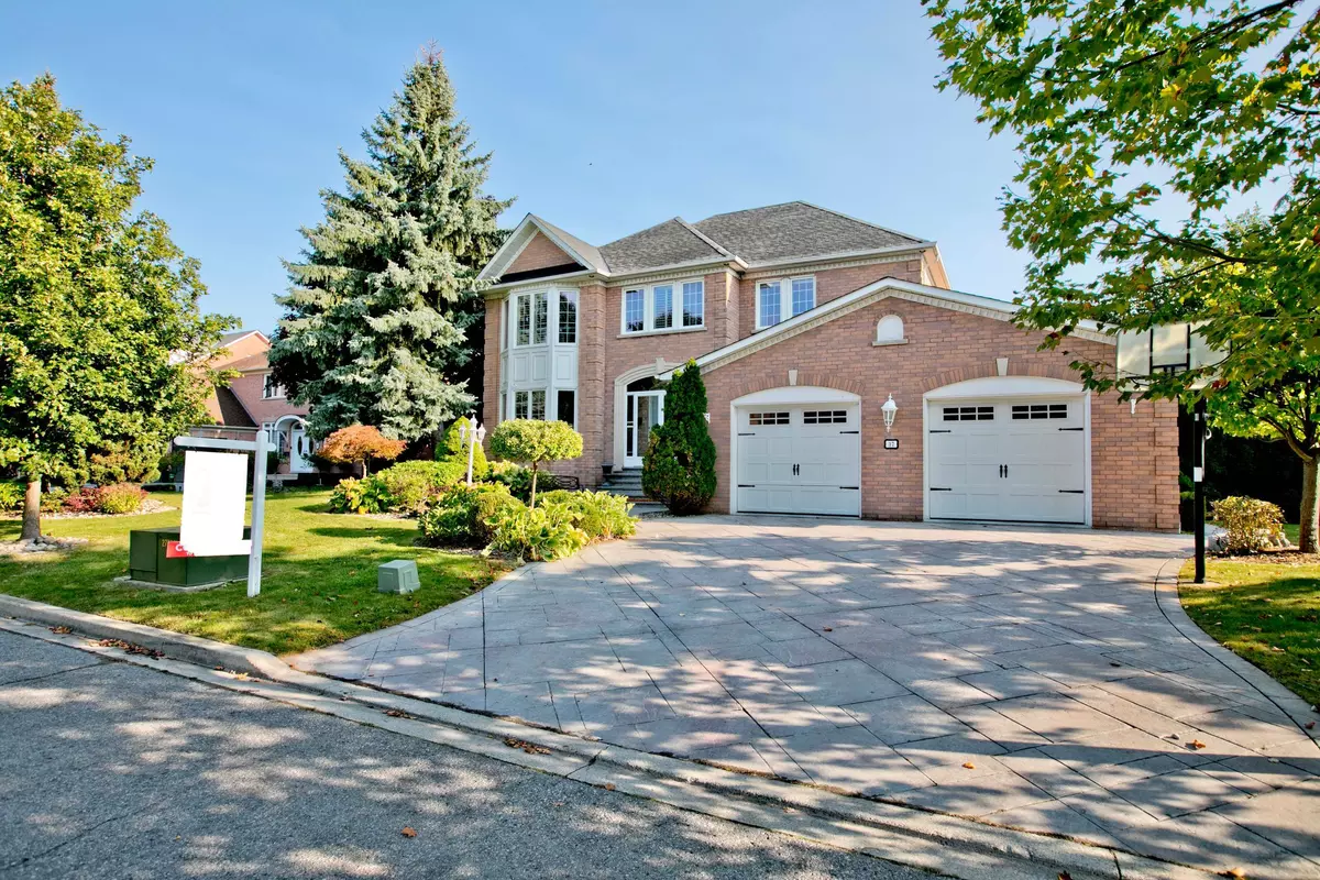 Markham, ON L3R 8W6,37 Heatherwood CRES