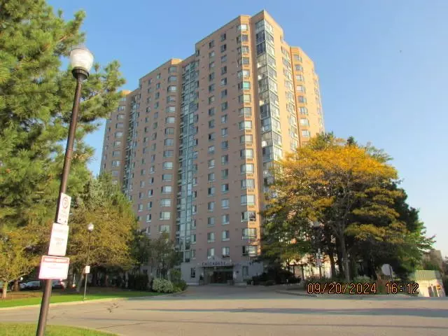 Toronto W10, ON M9V 5E7,61 Markbrook LN #602