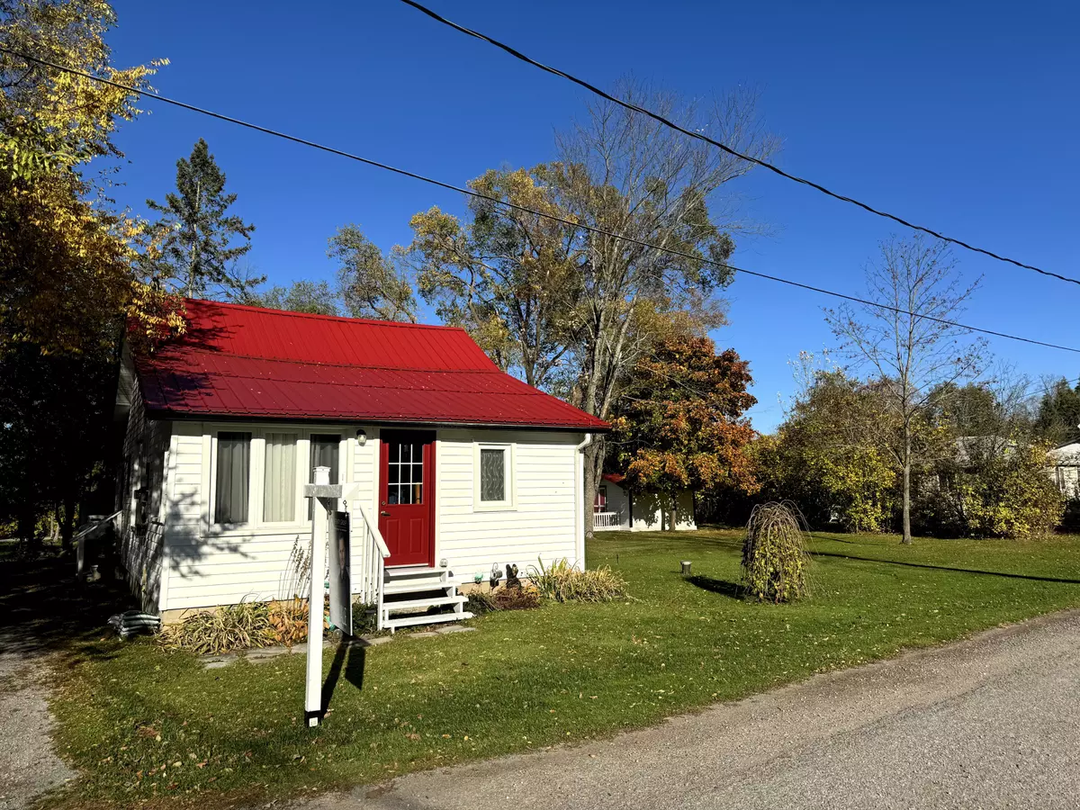 Kawartha Lakes, ON K0M 1L0,7 Leaf ST