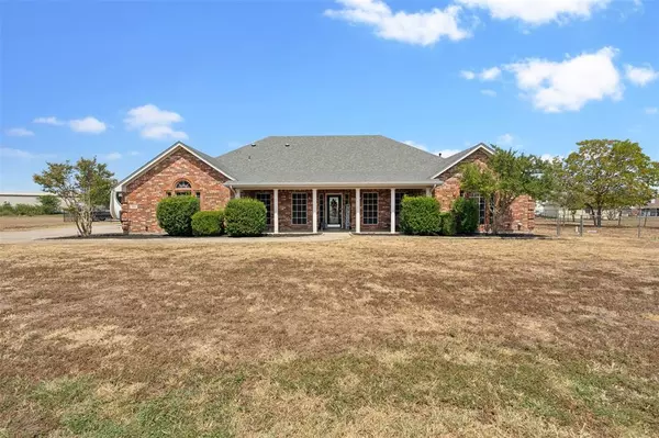 1824 County Loop Road, Fort Worth, TX 76179