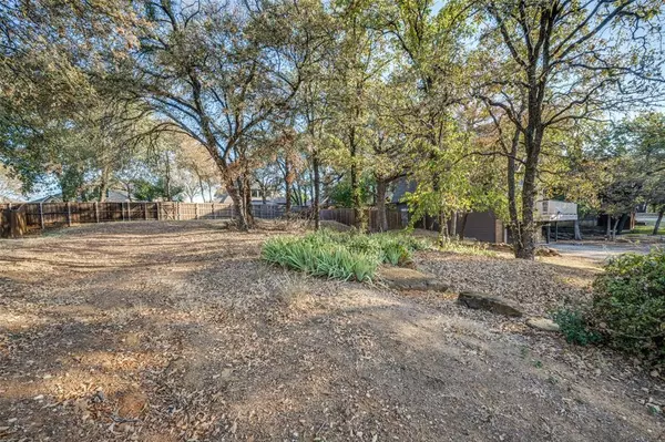 5 Point Vista Drive,  Hickory Creek,  TX 75065