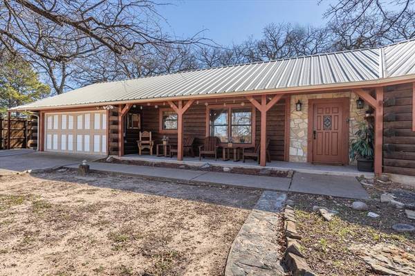 Granbury, TX 76049,502 Western Hills Trail