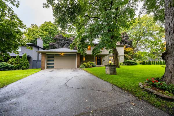 59 Sandringham DR, Toronto C04, ON M5M 3G4