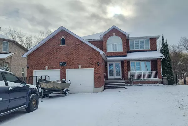 43 Carley CRES #Lower, Barrie, ON L4N 0M8