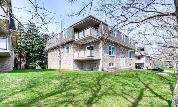 83 Westmount RD N #2, Waterloo, ON N2L 5G5