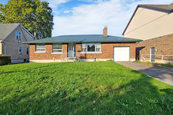 127 Moffatt ST E, St. Catharines, ON L2P 2L7