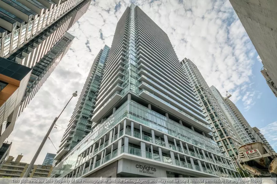 99 Broadway AVE #210, Toronto C10, ON L4P 0E3