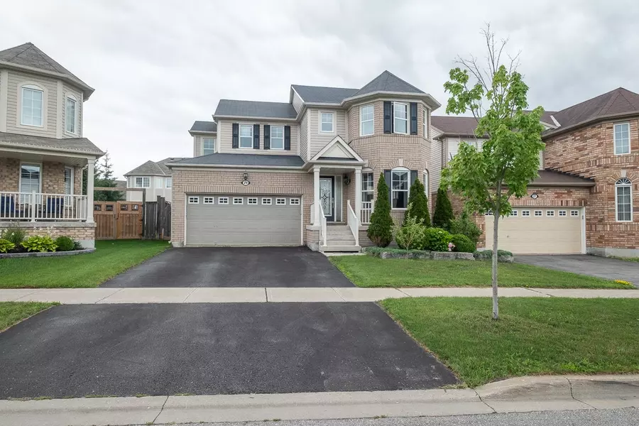 29 Ferris LN, New Tecumseth, ON L9R 0H9