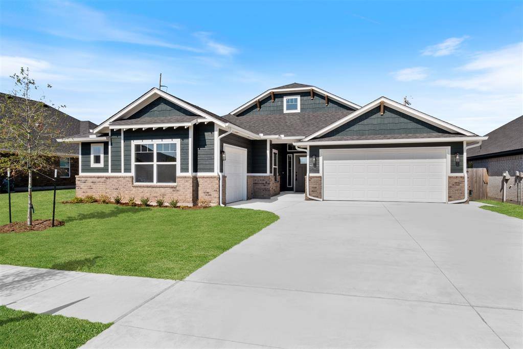 1529 SW 157th Street, Moore, OK 73170