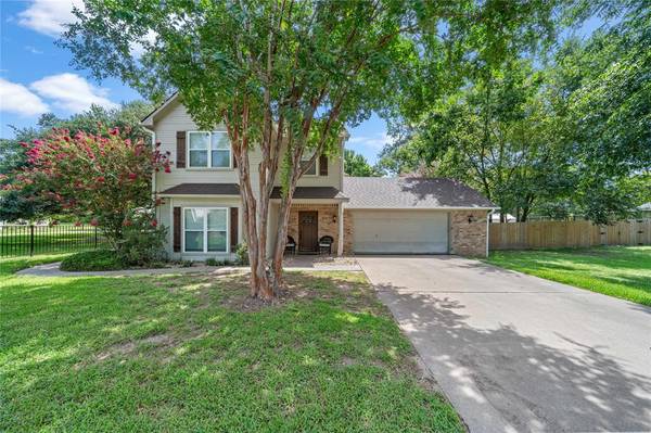 815 Lucas Drive,  Athens,  TX 75751