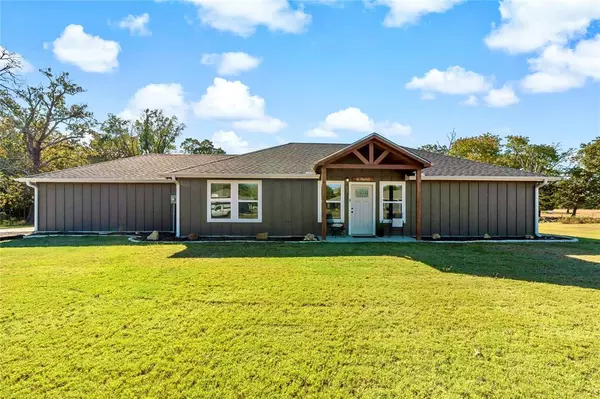 57 Private Road 43792,  Paris,  TX 75462