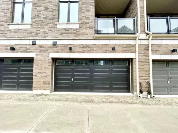 Richmond Hill, ON L4S 0N7,22 Kahshe LN