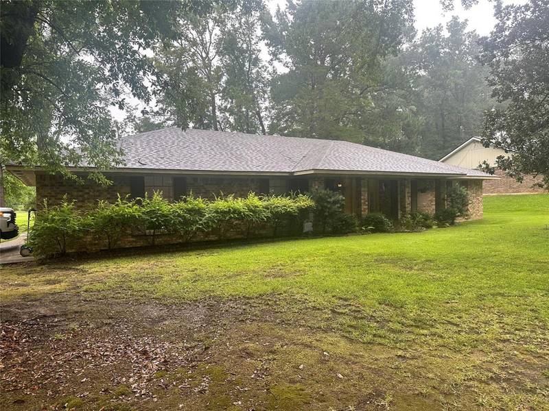 300 Whispering Pine Drive, Haughton, LA 71037